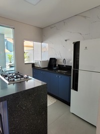 CASA C/ PISCINA 250M DO MAR - ITAPOÁ/SC