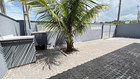 CASA CON PISCINA MARISCAL