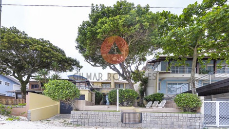 Casa frente al mar en la Playa Canto Grande