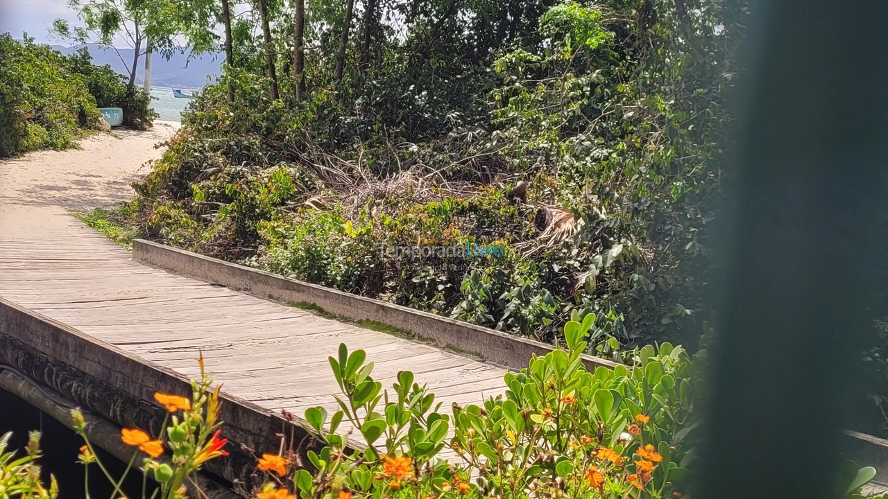 Casa para aluguel de temporada em Florianópolis (Cachoeira do Bom Jesus)