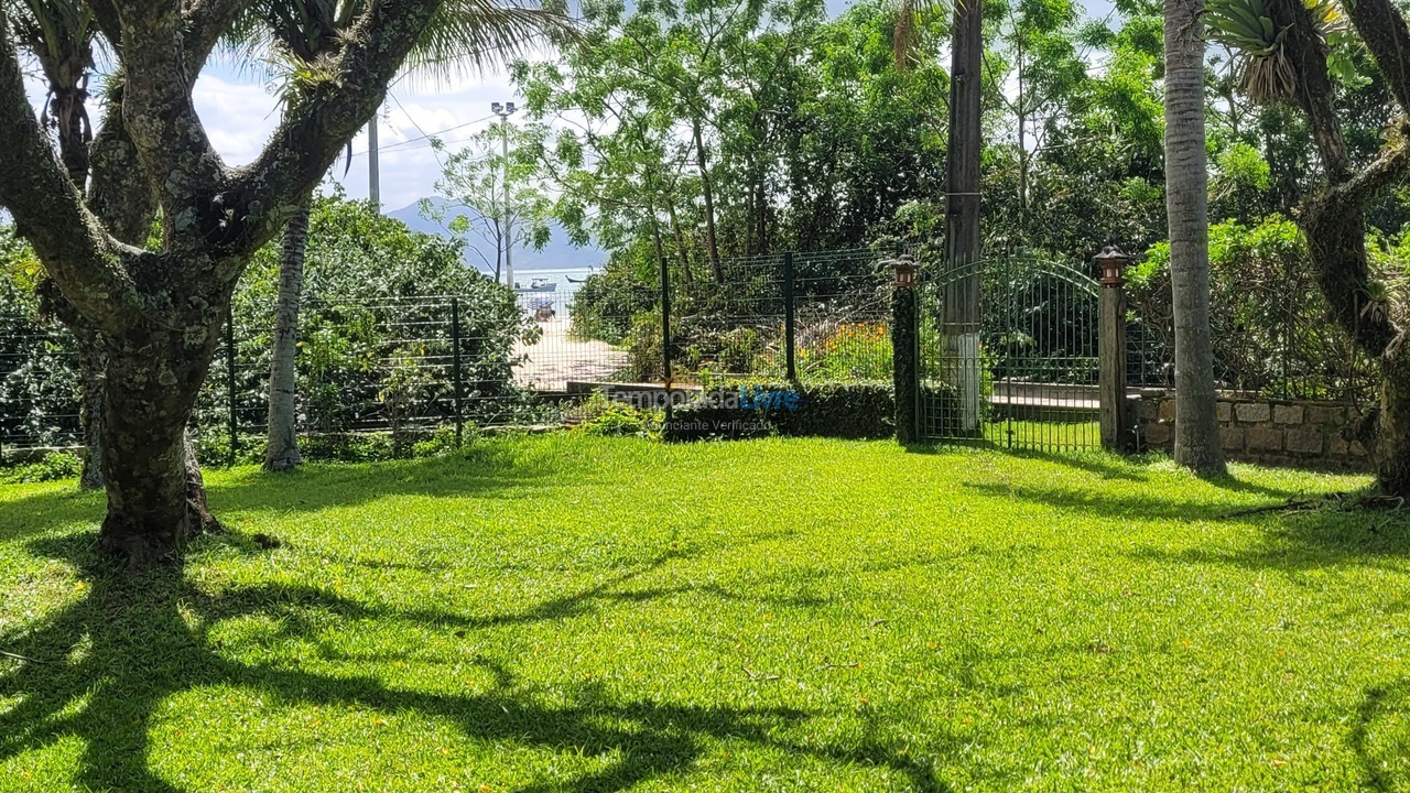 Casa para aluguel de temporada em Florianópolis (Cachoeira do Bom Jesus)