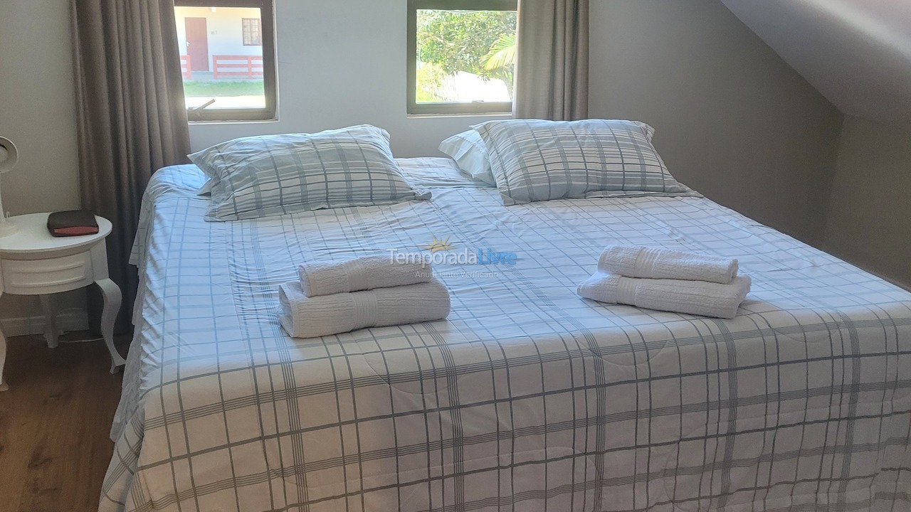 Casa para aluguel de temporada em Florianopolis (Campeche)