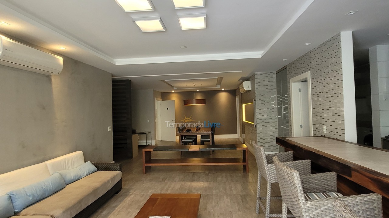 Apartamento para aluguel de temporada em Florianópolis (Cachoeira do Bom Jesus)