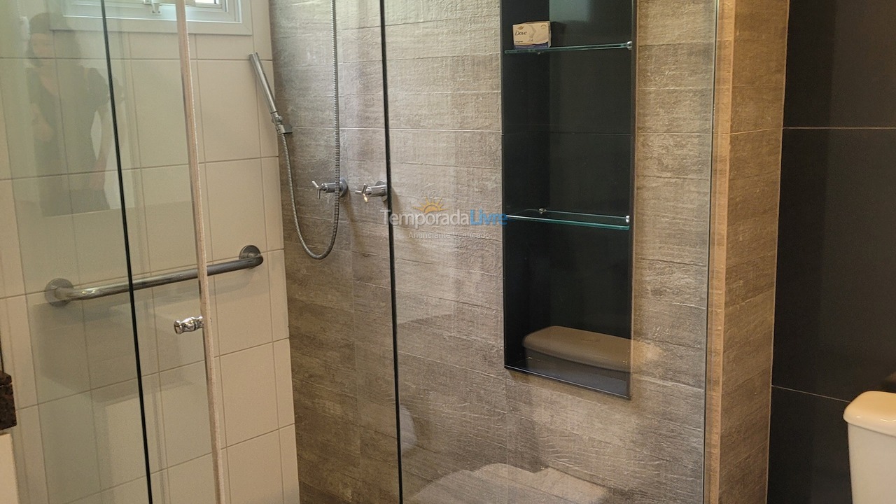 Apartamento para aluguel de temporada em Florianópolis (Cachoeira do Bom Jesus)