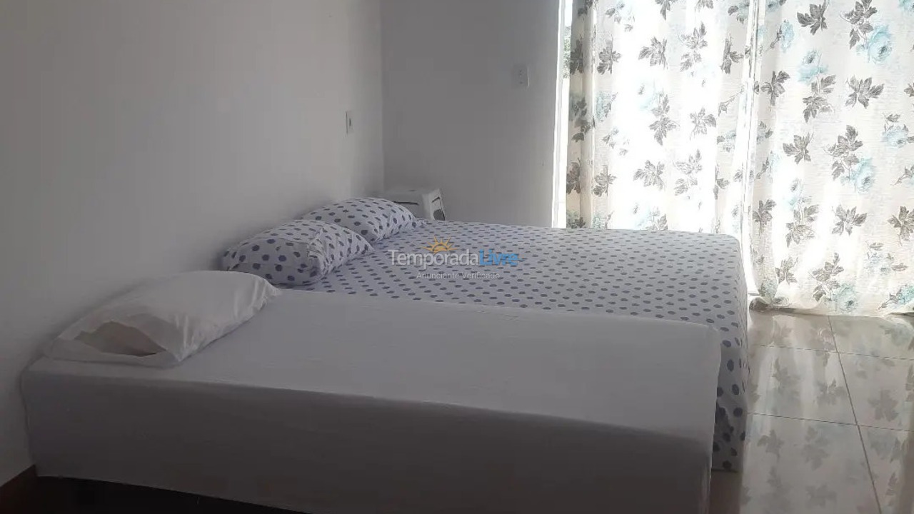 Granja para alquiler de vacaciones em Alexânia (Condomínio Portal do Lago)