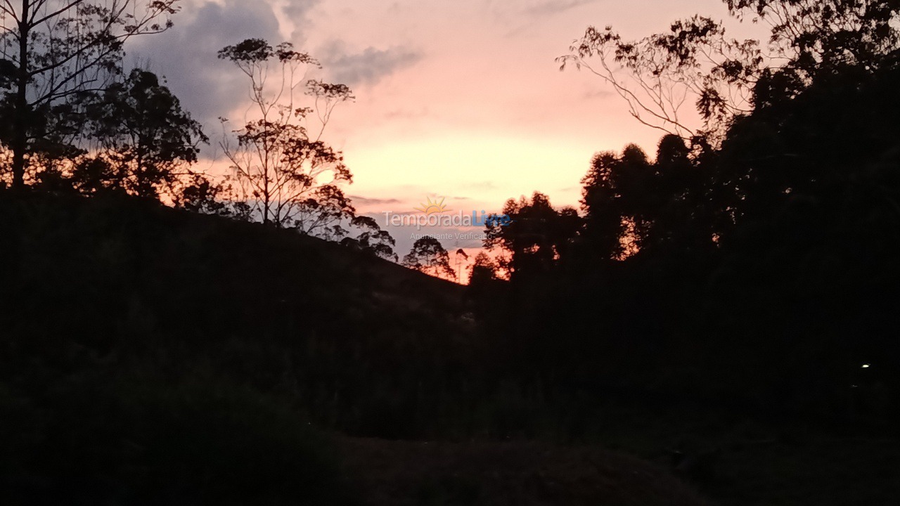 Chácara / sítio para aluguel de temporada em Nazaré Paulista (Divininho)