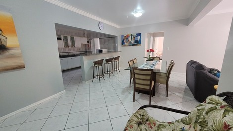 Apartamento de 3 dormitorios para 7 personas en la Playa de Bombas