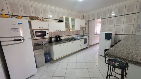 Apartamento de 3 dormitorios para 7 personas en la Playa de Bombas