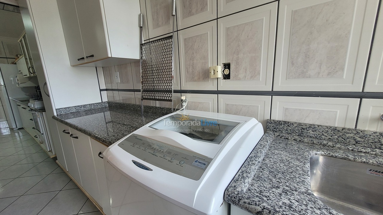 Apartamento para alquiler de vacaciones em Bombinhas (Praia de Bombas)