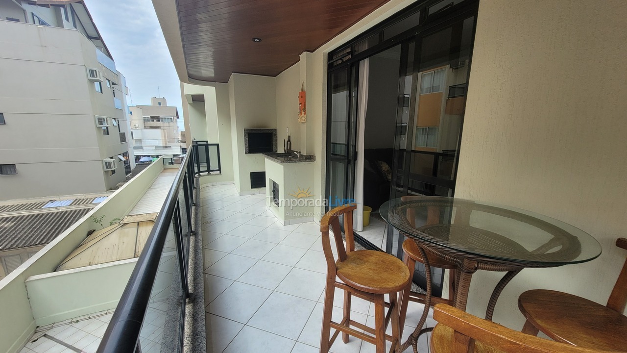 Apartamento para alquiler de vacaciones em Bombinhas (Praia de Bombas)