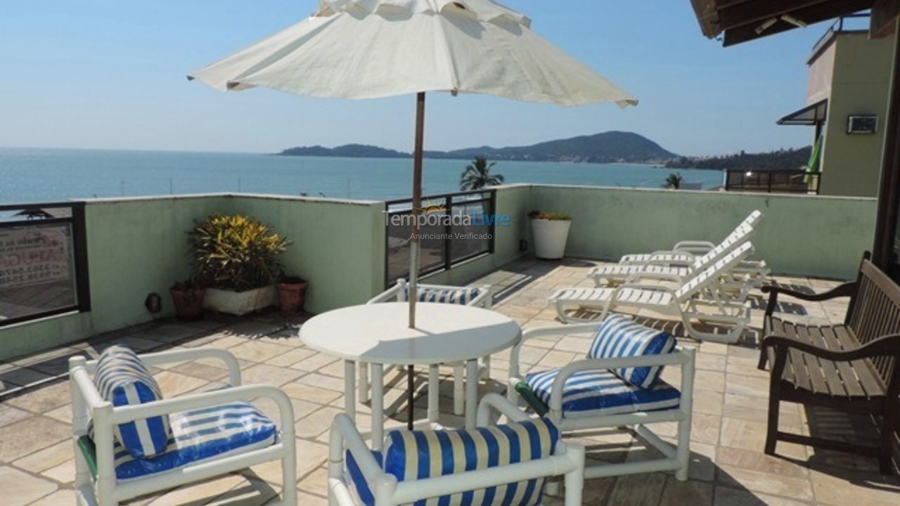 Apartamento para aluguel de temporada em Bombinhas (Praia de Bombas)