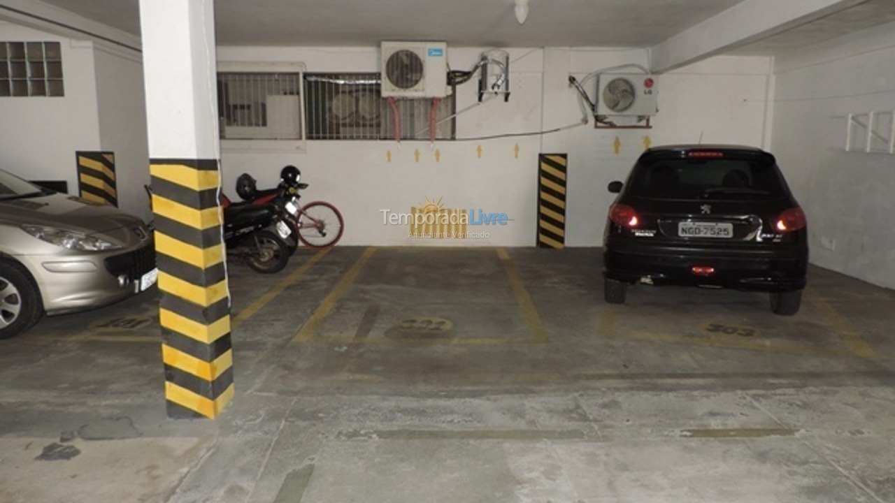 Apartamento para aluguel de temporada em Bombinhas (Praia de Bombas)