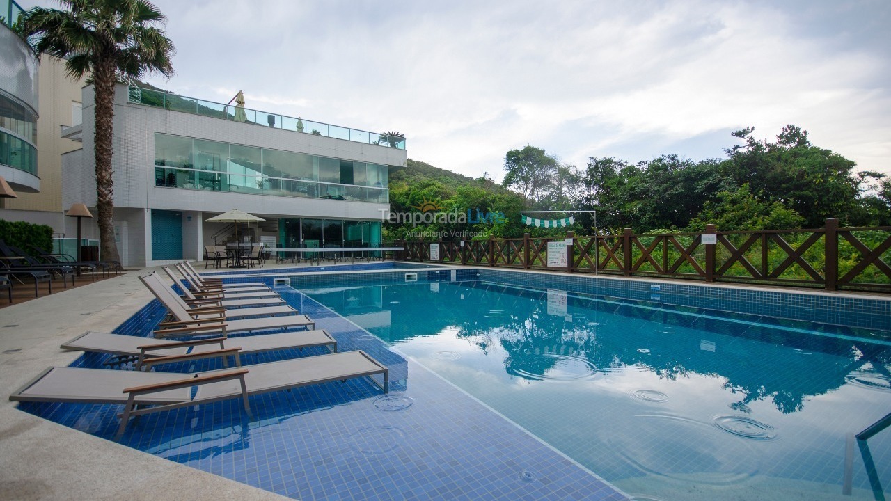 Apartamento para aluguel de temporada em Bombinhas (Praia de Bombas)