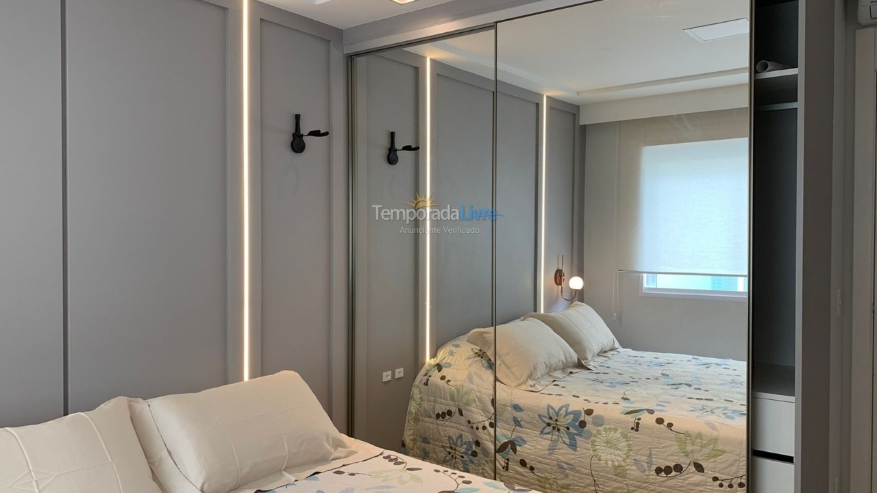 Apartamento para aluguel de temporada em Bombinhas (Praia de Bombas)