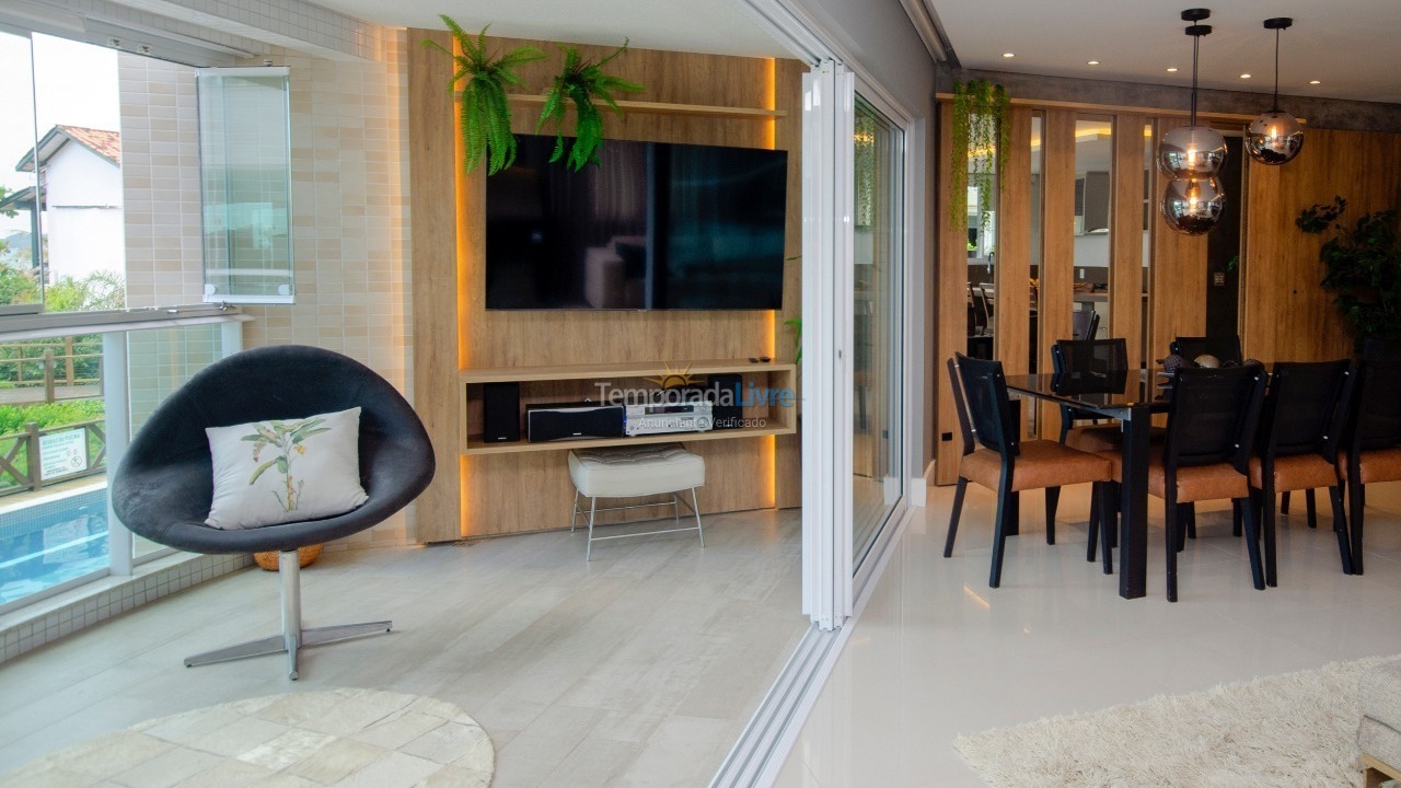 Apartamento para aluguel de temporada em Bombinhas (Praia de Bombas)