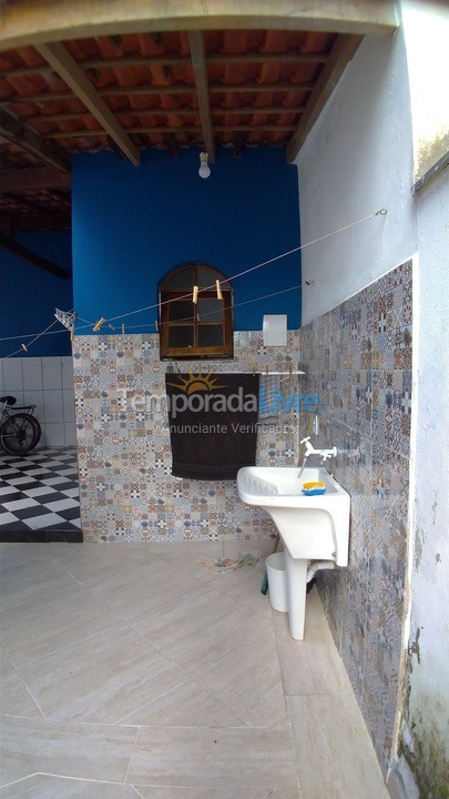 Casa para aluguel de temporada em Caraguatatuba (Massaguaçu)