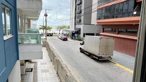 Apartamento para alugar em Itapema - Meia Praia