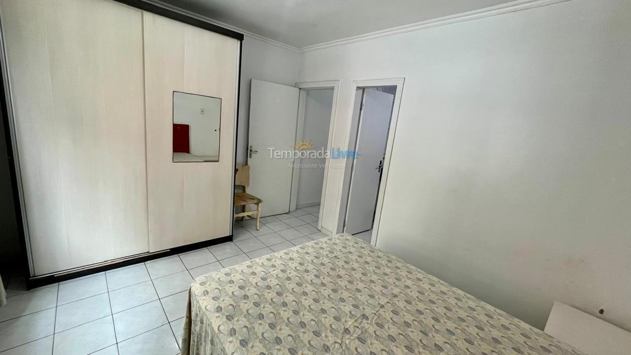 Apartamento para alquiler de vacaciones em Itapema (Meia Praia)