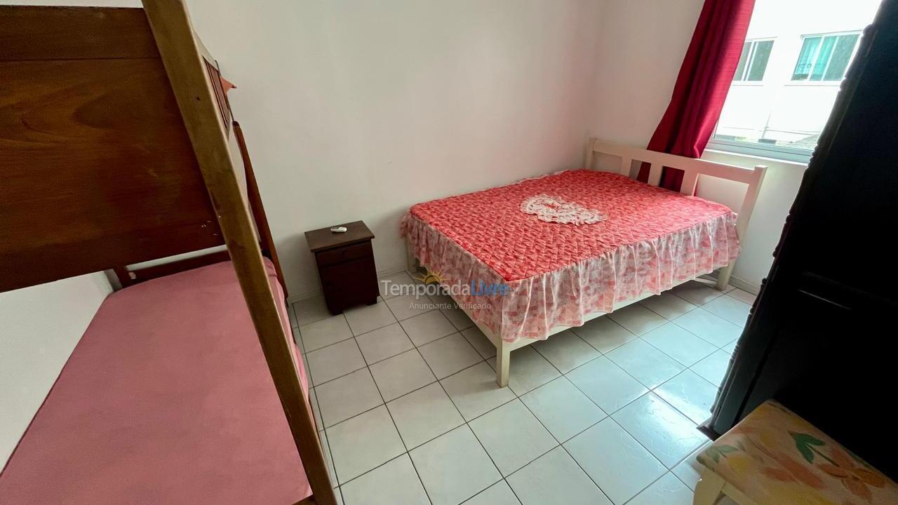 Apartamento para alquiler de vacaciones em Itapema (Meia Praia)