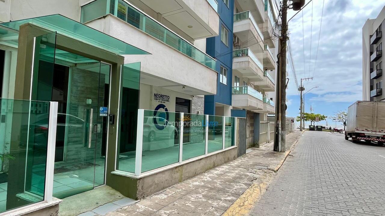 Apartamento para alquiler de vacaciones em Itapema (Meia Praia)