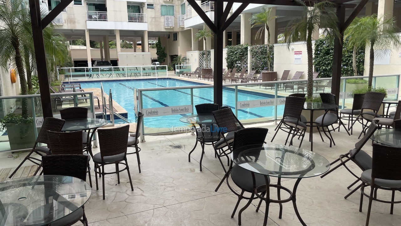 Apartamento para aluguel de temporada em Bombinhas (Praia de Bombas)