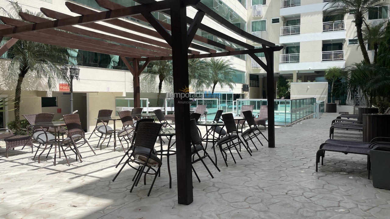 Apartamento para aluguel de temporada em Bombinhas (Praia de Bombas)