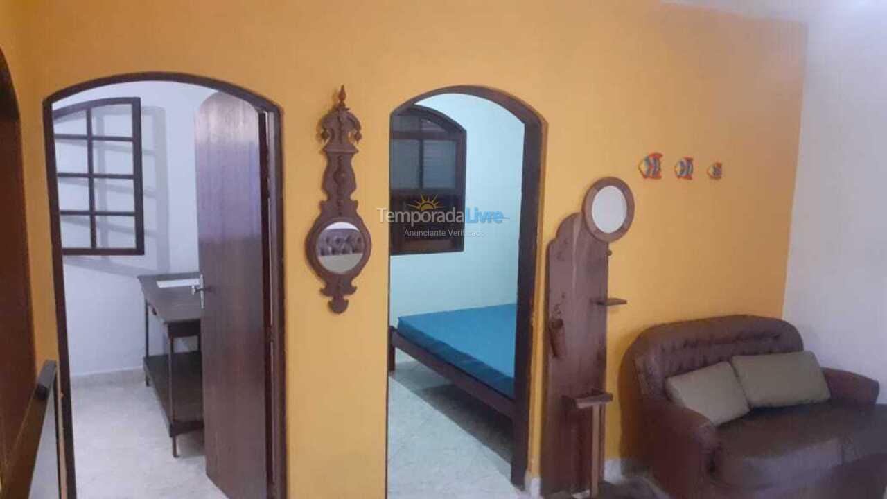 Casa para aluguel de temporada em Caraguatatuba (Massaguaçu)