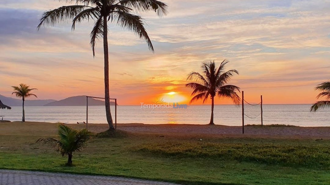 Casa para aluguel de temporada em Caraguatatuba (Massaguaçu)