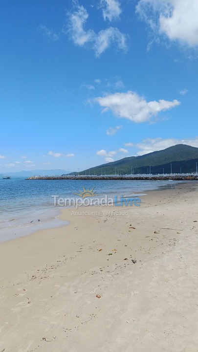Casa para aluguel de temporada em Bombinhas (Mariscal)