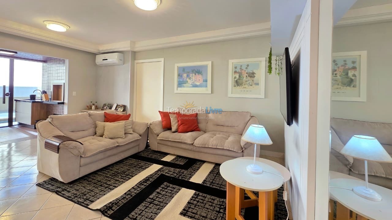 Apartamento para aluguel de temporada em Itapema (Meia Praia)