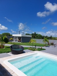 Linda casa com piscina equipada -Porto de Galinhas