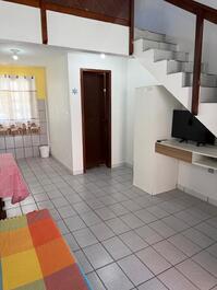 APARTAMENTO DUPLEX PARA 3 PESSOAS EM BOMBAS