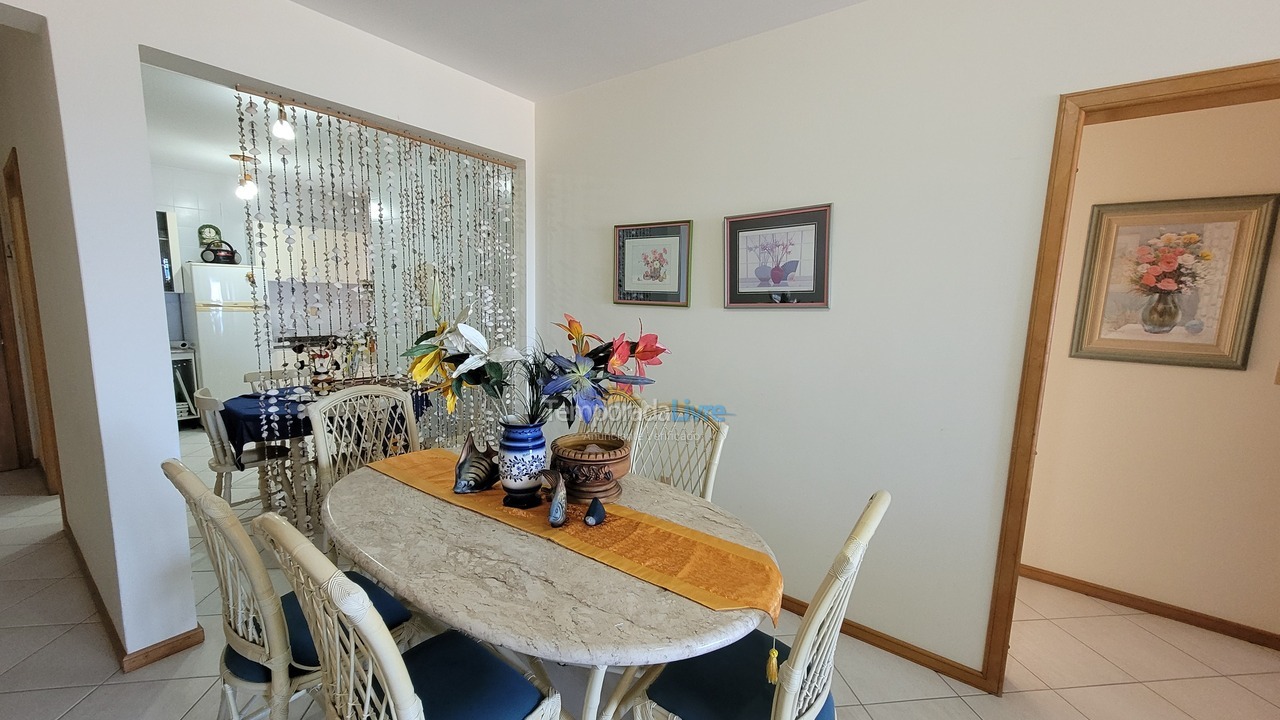 Apartamento para aluguel de temporada em Bombinhas (Praia de Bombas)