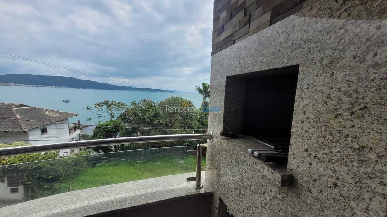 Apartment for vacation rental in Bombinhas (Praia de Bombinhas)