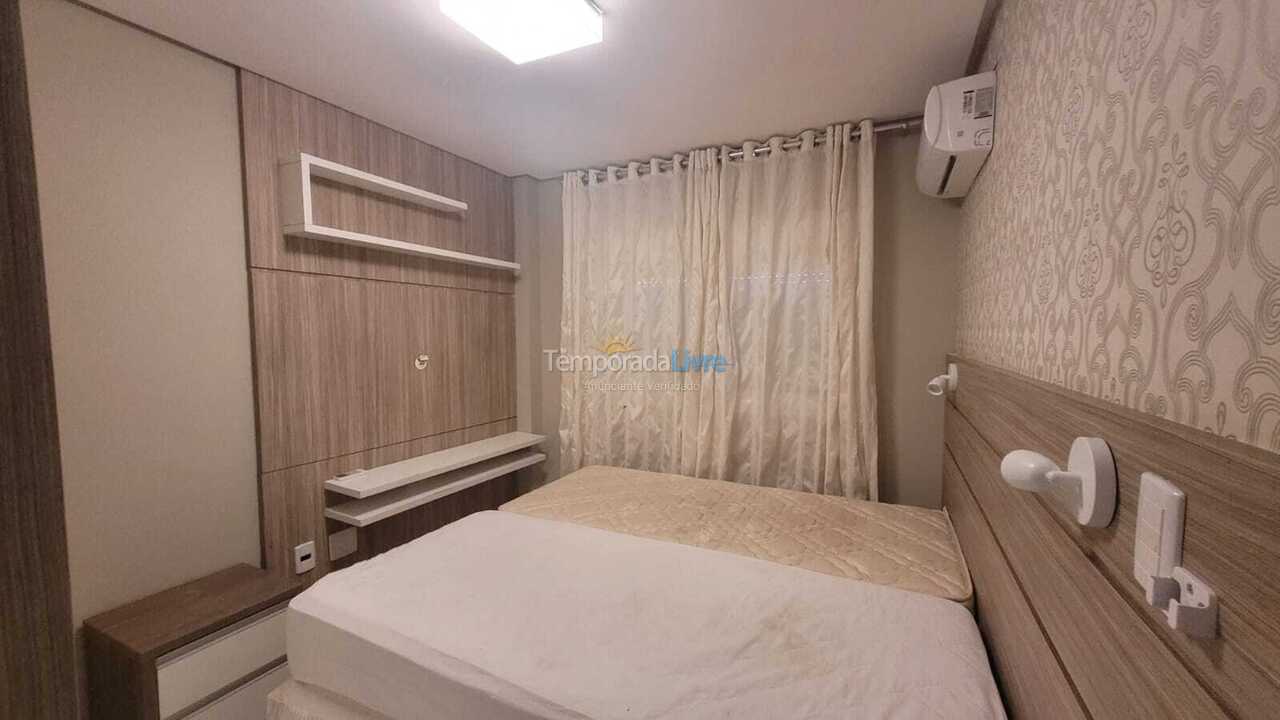 Apartment for vacation rental in Bombinhas (Praia de Bombinhas)