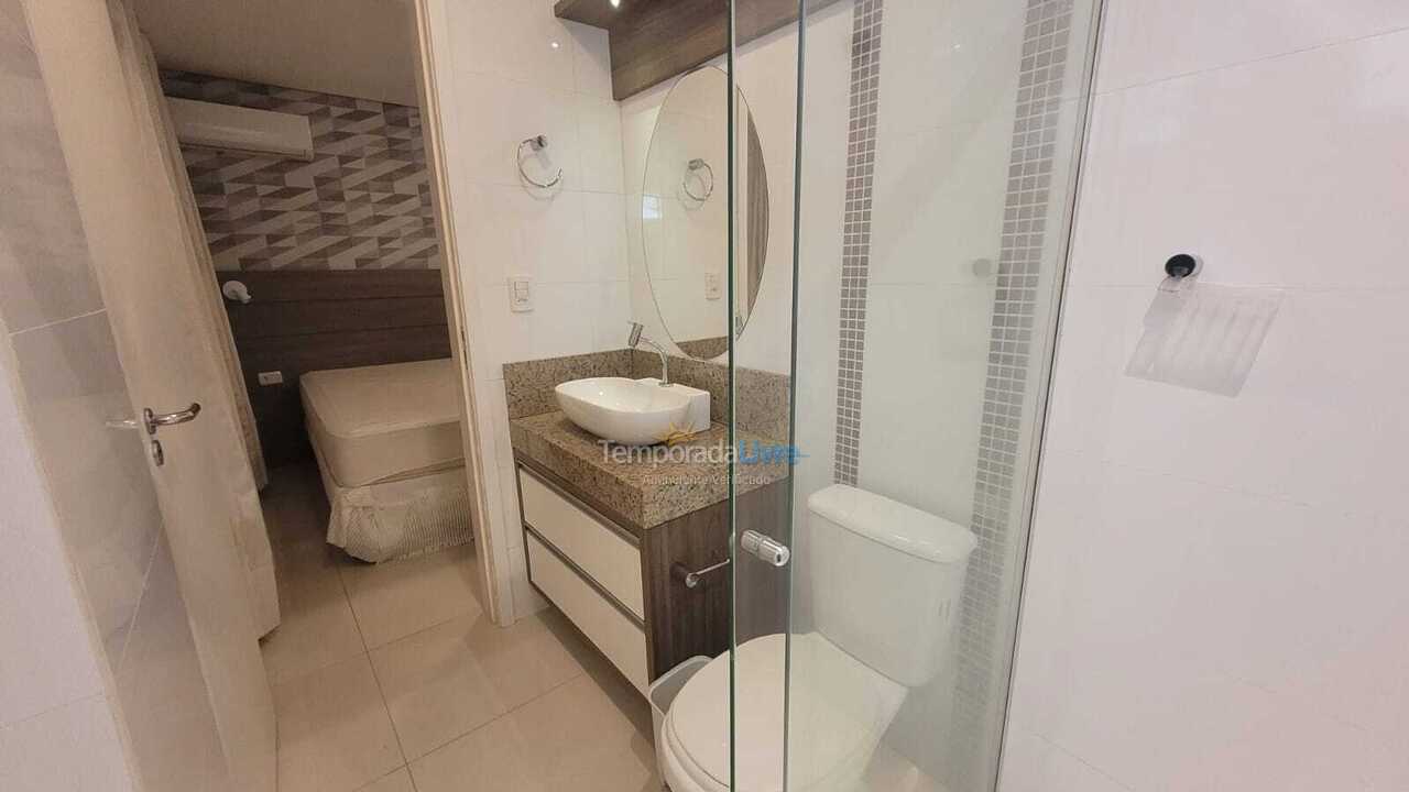 Apartment for vacation rental in Bombinhas (Praia de Bombinhas)