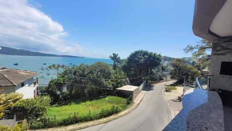 Beautiful apartment with panoramic sea views