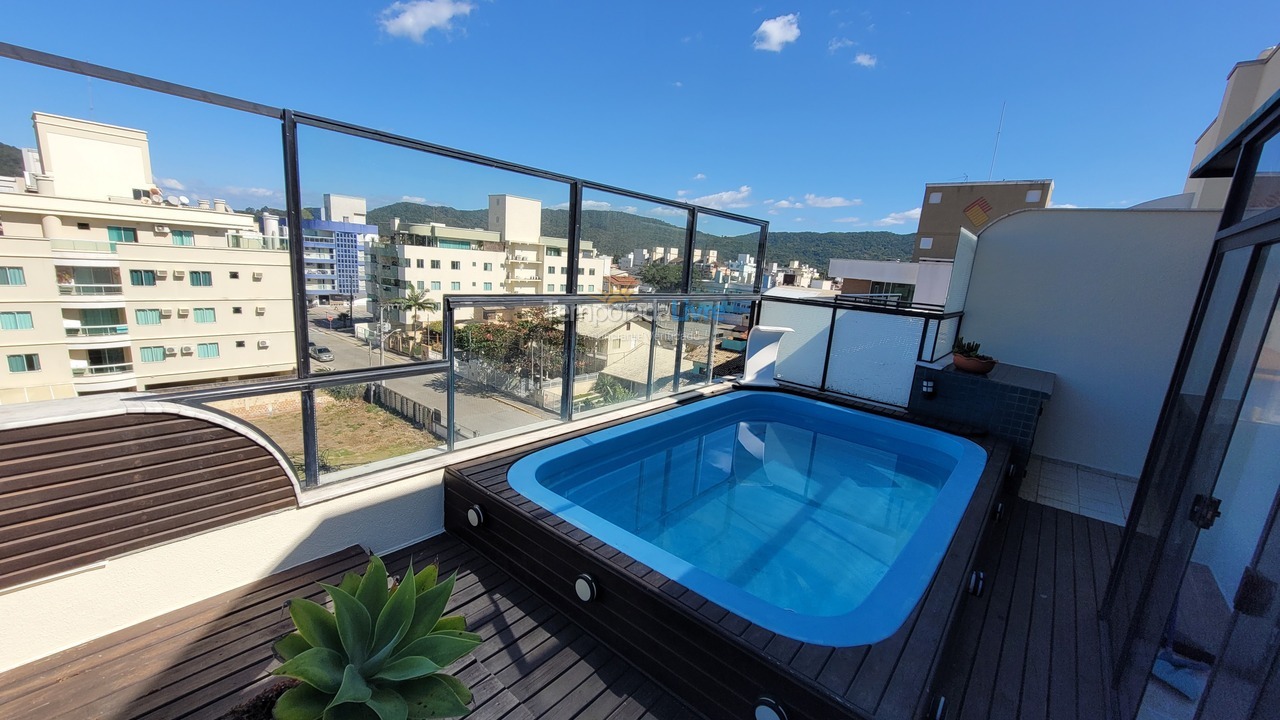 Apartamento para alquiler de vacaciones em Bombinhas (Praia de Bombas)