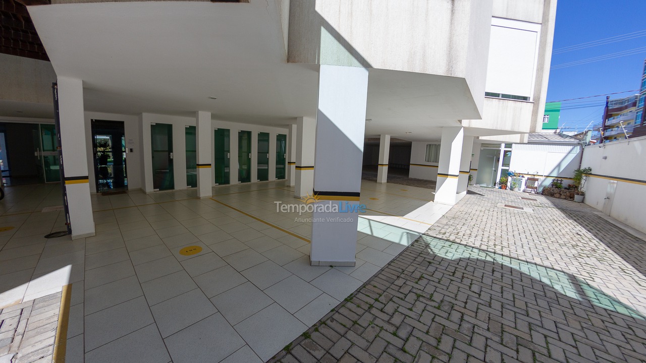 Apartment for vacation rental in Bombinhas (Praia de Bombas)