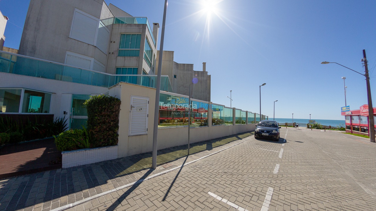 Apartment for vacation rental in Bombinhas (Praia de Bombas)