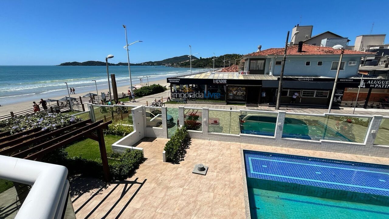 Apartment for vacation rental in Bombinhas (Praia de Bombas)
