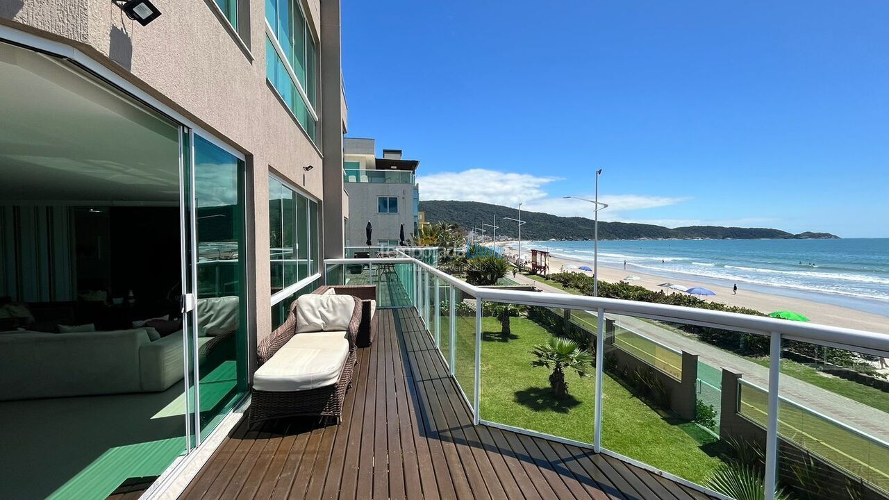 Apartment for vacation rental in Bombinhas (Praia de Bombas)