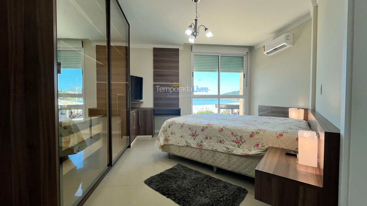 Apartment for vacation rental in Bombinhas (Praia de Bombas)