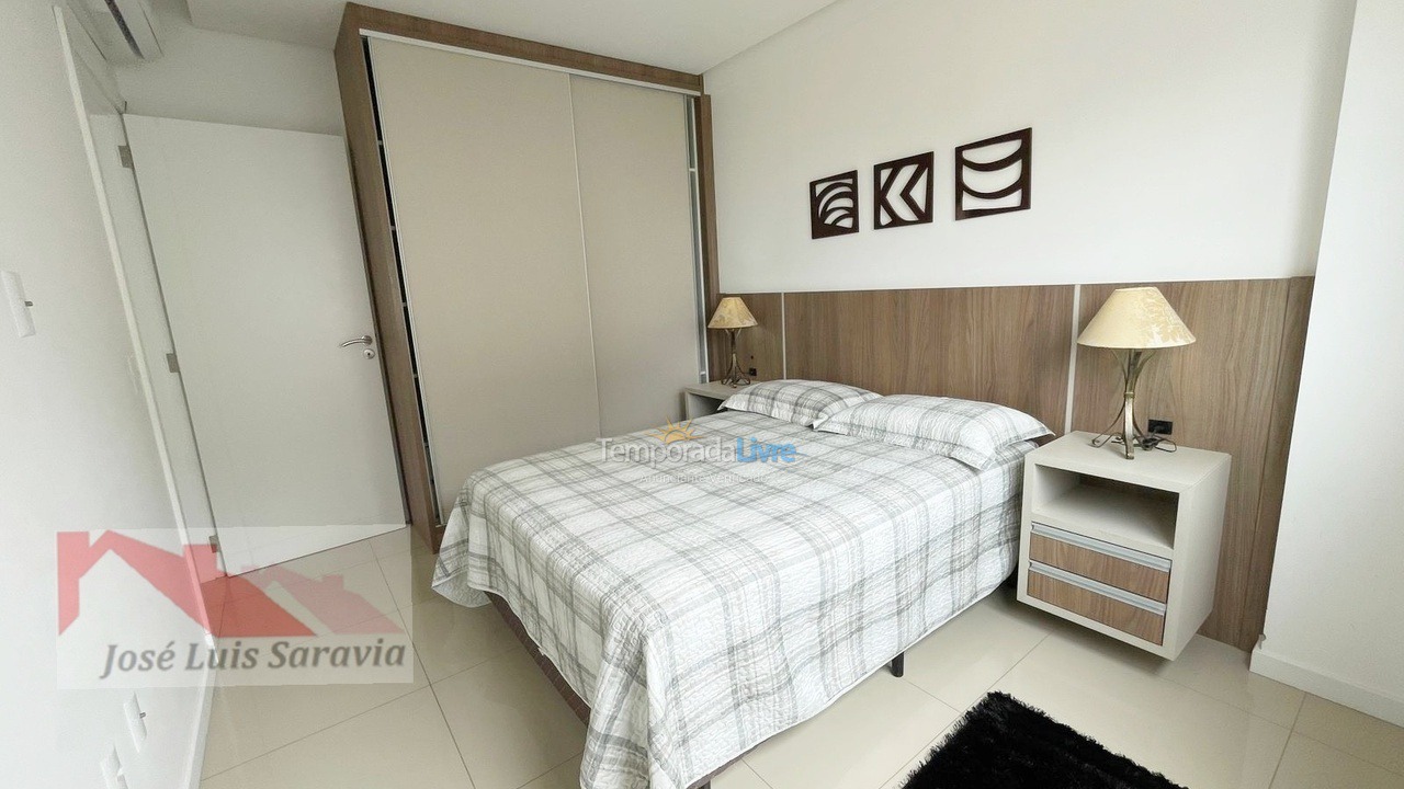 Apartamento para alquiler de vacaciones em Bombinhas (Praia de Bombas)