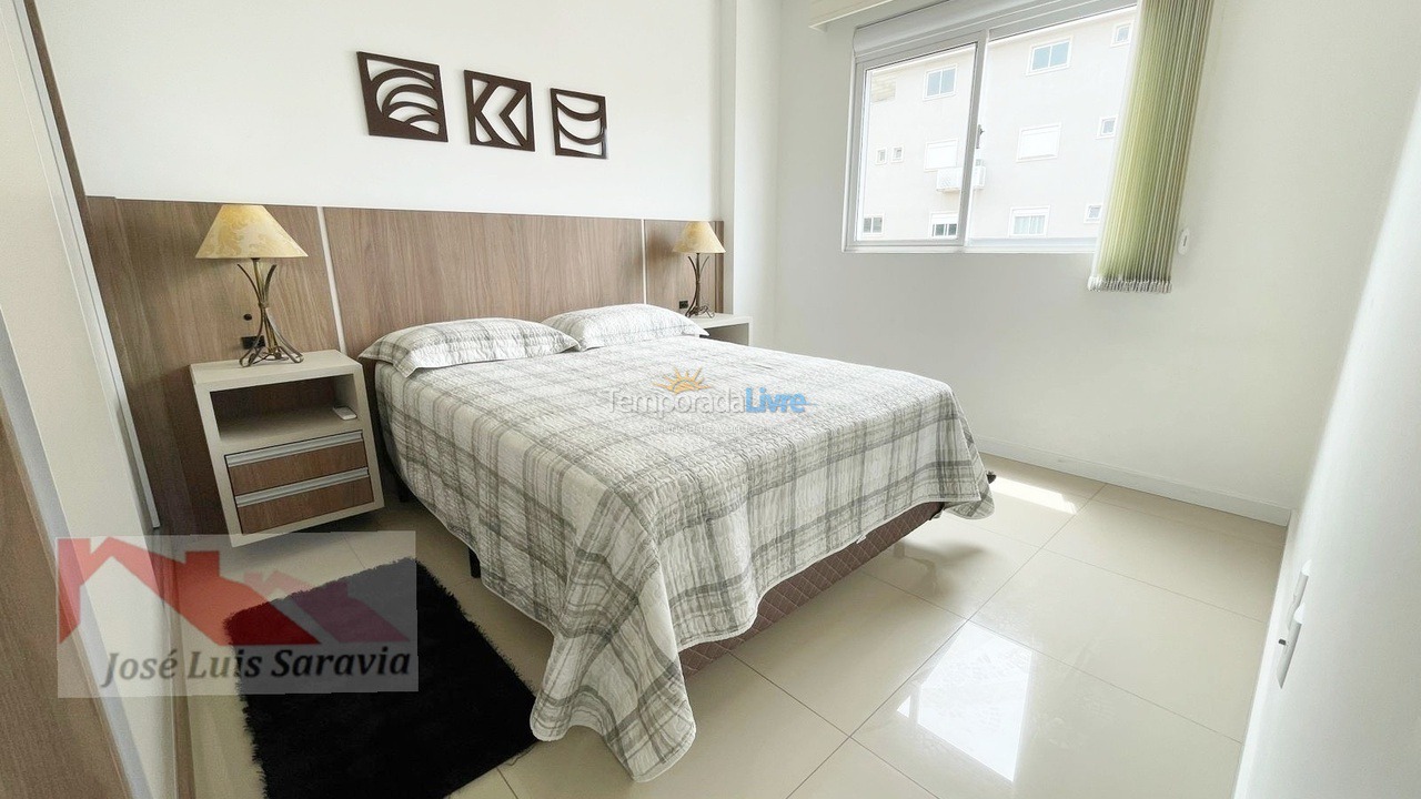 Apartamento para alquiler de vacaciones em Bombinhas (Praia de Bombas)