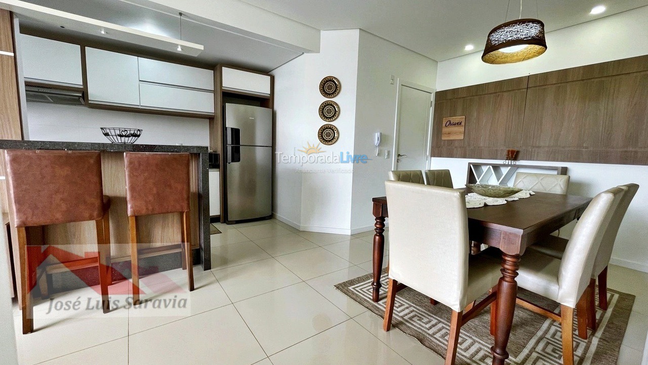 Apartamento para alquiler de vacaciones em Bombinhas (Praia de Bombas)