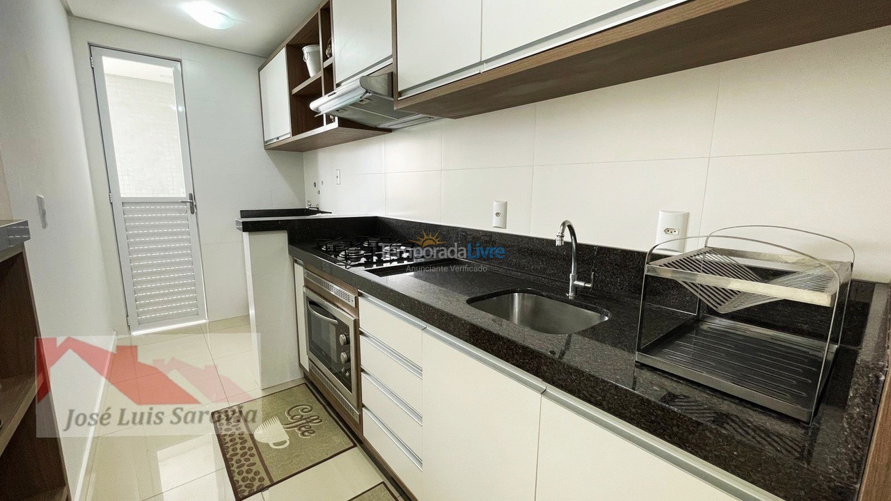 Apartamento para alquiler de vacaciones em Bombinhas (Praia de Bombas)