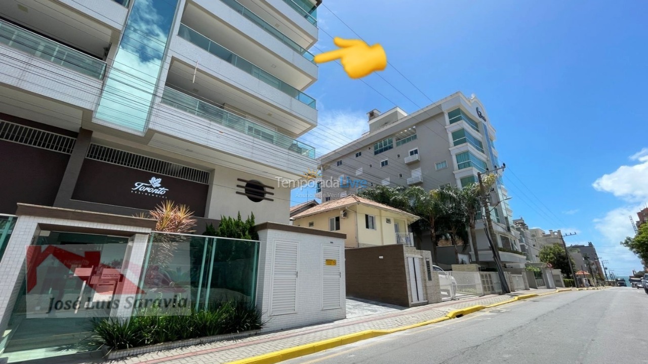 Apartamento para alquiler de vacaciones em Bombinhas (Praia de Bombas)