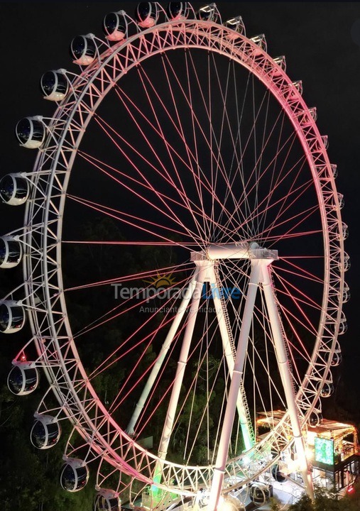 Apartamento para aluguel de temporada em Balneário Camboriú (Centro)