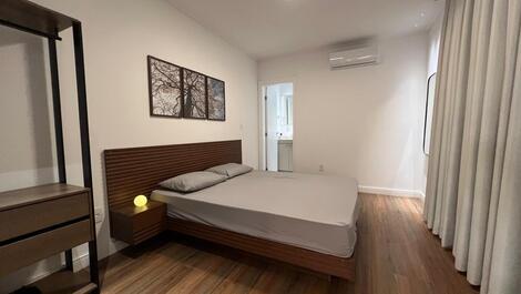 Beautiful duplex garden apartment with 2 suites in Mariscal